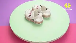 Hoppa Castle Clogs(White) Footwear: 360 Clog Presentation