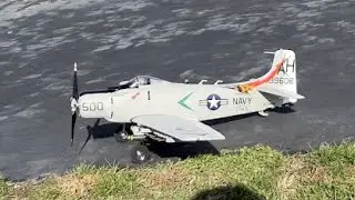 Hobbyking A1 Skyraider 800mm