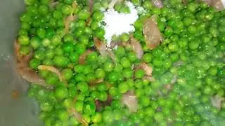 UP Style me Aaj humne sab ki pyari recipe matar masala masusa #viralvlogs#trending |Matar ki Recipe|