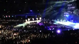 Lady Gaga - Bad Romance (LIVE Stadthalle Vienna)