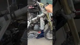 Throttle cable installation on 09 CRF150R #dirtbikeadventures #fix #automobile