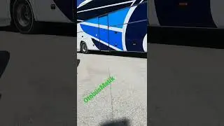 Kamil Ko&ccedil; Van otogarından &ccedil;ıkarken