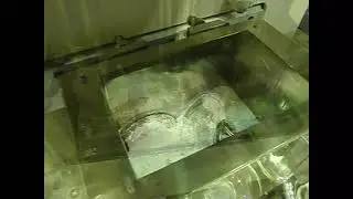 ニーダー混練機　熱可塑樹脂と粉体の混練 　株式会社トーシン