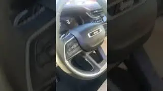 2022 Jeep Grand Cherokee Dash