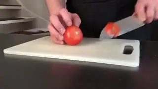 Technique de d&eacute;coupe rondelles tomate
