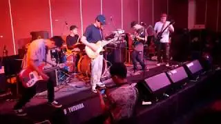 Flukeminimix - Live at Rossi Musik Jakarta (opening for A Place To Bury Strangers)