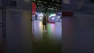Pakistani skater in 🇨🇳 china skating  🛼  Chinese  are really good heated people