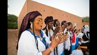 Touareg Tendé danse, Agadez, Niger 01