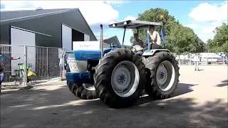 2017 07 30 Uittocht Tractoren oude autoto's etc  Historisch Festival deel 1