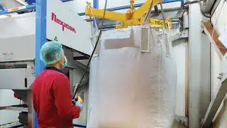 Cocoa Presscake Discharged from Bulk Bags