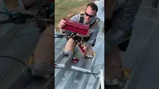 4-Rib Center Cable Install