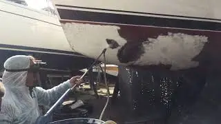 Water sandblasting /remove antifouling