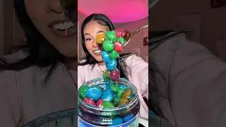 Кислые липкие желеобразные шарики