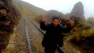 Tema : Plomo Plomo haci&eacute;ndote mierda . Poetktorc ft Manotas Capuchapuka