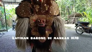 Latihan Bapang Barong Di Markas HJB Bersama ( Pak Man Mul)