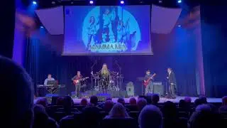 Mamma Mia Theatre Rock