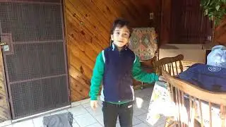 Gian Luca jugando pro con fidget spinner!!