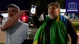 GUGA NOBLAT &Eacute; ATACADO E EXPULSO DA PORTA DA PF POR BOLSONARISTA EXALTADO: GADO EM F&Uacute;RIA