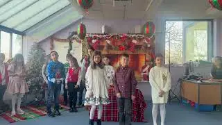 🧚‍♀️🎄 Приказка за Бъдни вечер | 2В клас 🎄🧚‍♂️
