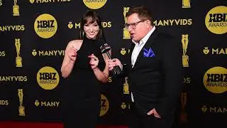 4k/60  Actress Lexi Luna on the Xbiz red carpet in LA, CA