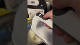 Kitchenaid 7-speed hand mixer