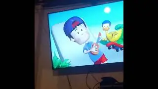 Noah viendo biper #biperysusamigos  #baby