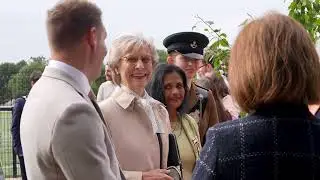 Live Life Royal  Visit