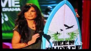 Sandra Bullock Wins Choice Movie Actress, Drama @ the teen choice awards 2010