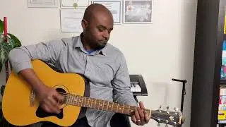 Beginner Guitar: Playing Keep on Fallin and Get Lucky Rhythm