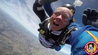 Tandem Skydiving | Kelly From Warroad, MN