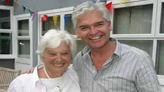 Who are Phillip Schofield's parents?