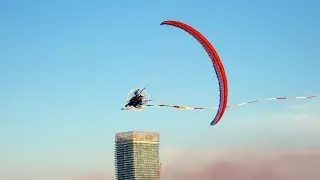 Unbelievable Para Motor/Acrobatic Paragliding Show In Abu Dhabi UAE