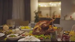 How to avoid overspending this holiday season