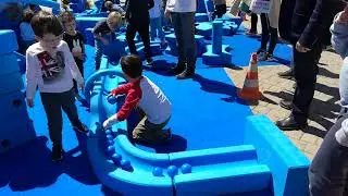 Imagination Playground&trade;️ Blue Blocks in Greece VID 20170402 141443
