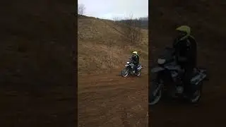 BMW F650GS hill climb fail