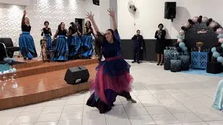 CANTANDO NA GUERRA | Amanda Andrade- Dançando com Deus.