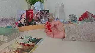 Schorpioen ♏️ Liefde ❤️ Je probeert iets los te laten maar dit is heel moeilijk! 💕🍀🙏