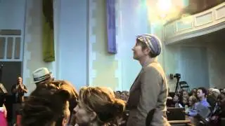 Glide Church Shout Out for Amy Farah Weiss for Mayor!