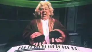 Noel Fieldings Luxury Comedy - Ghost of a Flee