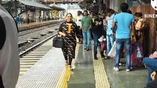 Thane to Kurla train travel #mumbailocal #traintour #hindi #indianvlogger #hemajoshimylifevlogs