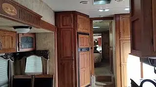Sweet Classic for Sale!  2011 Montana 3150RL