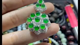 Live now I buy and inspect Jade  #JadeiteJade #Gemstones #JewelryMaking  #FineJewelry #BurmeseJade