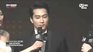 Song Seung Heon_ MAMA 2014 - Red Carpet Interview