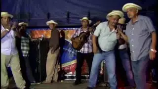 LLANTO Y GALLINO PICAO- LILY Y ZACARIAS EN ARENAS BLANCAS DE CAPIRA