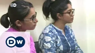 Students weigh in on Kashmir violence | DW News