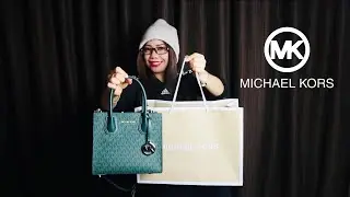Michael Kors Mercer MD Messenger Green