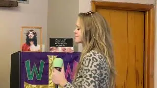 9/29/22 Hannah Wold ministering with Who am I?