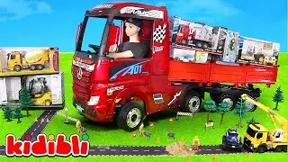 Lkw, Bagger, Kr&auml;ne & Stra&szlig;enwalzen entdecken 🚚 Lernvideos &uuml;ber Baumaschinen f&uuml;r Kinder | Kidibli