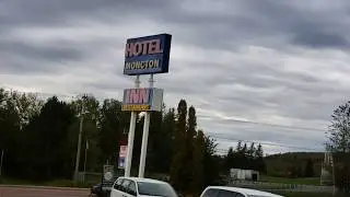 Review - Hotel Moncton