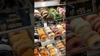 Yummy Donuts😍 at LuLu mall #shorts #short #ytshorts #donuts
